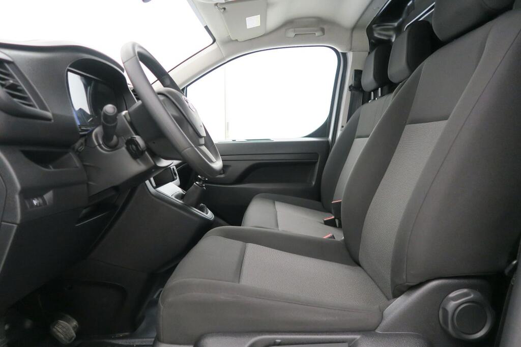 Toyota Proace Van 1.5L 100CV T/M 6v L1 Van GX 18