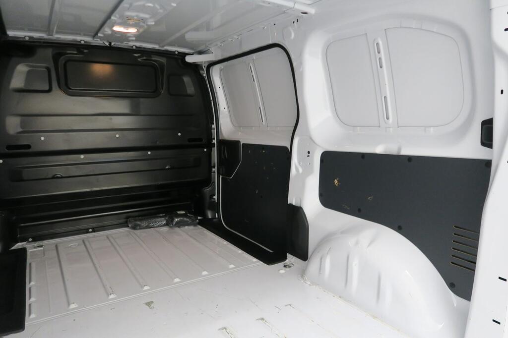 Toyota Proace Van 1.5L 100CV T/M 6v L1 Van GX 23