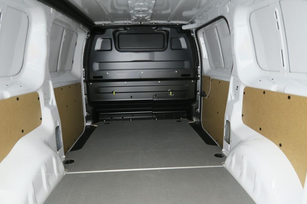 Toyota Proace Verso Combi BEV 50KWH L1 GX 6STR 136 4P 15