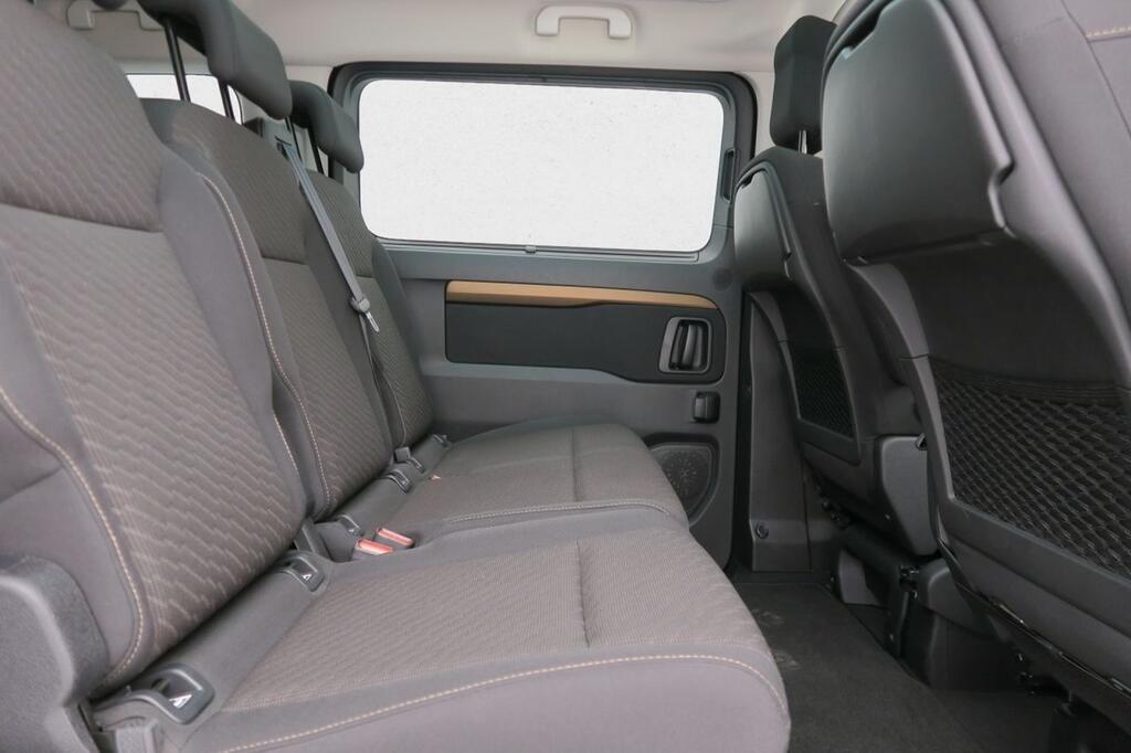 Toyota Proace Verso VX PLUS 2.0D 177 CV AUTO 5P 8 PLAZAS 23