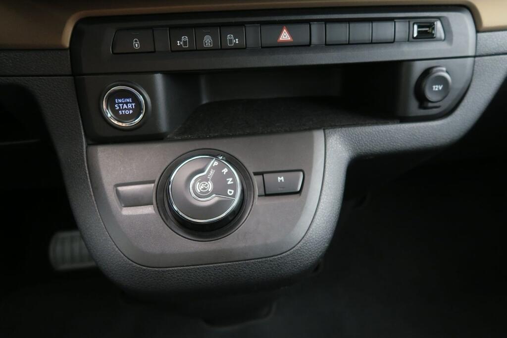 Toyota Proace Verso VX PLUS 2.0D 177 CV AUTO 5P 8 PLAZAS 16