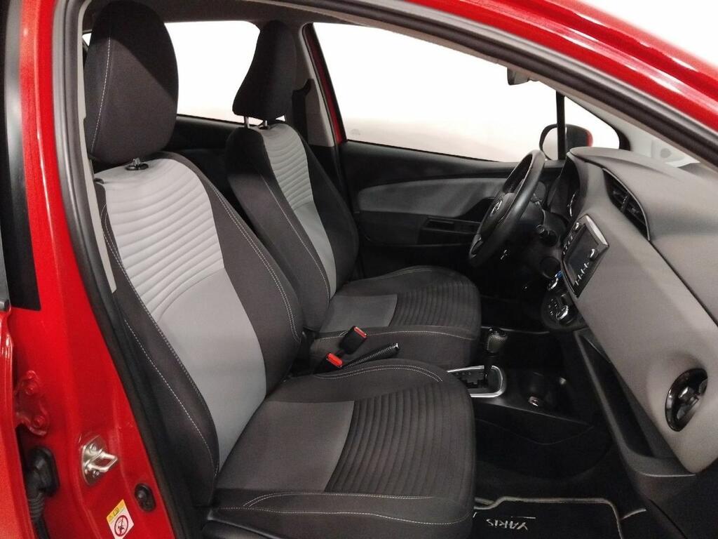 Toyota Yaris ACTIVE 1.5 VVT-I HYBRID 100 CV AUTO 5P 13