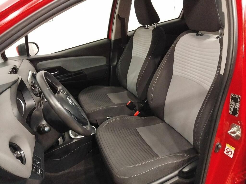 Toyota Yaris ACTIVE 1.5 VVT-I HYBRID 100 CV AUTO 5P 14