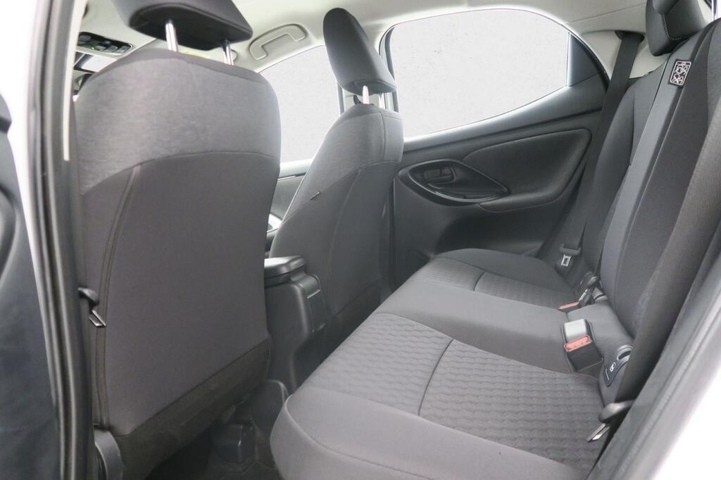 Toyota Yaris ACTIVE 1.5 VVT-I HYBRID TECH 116 CV 5P 20