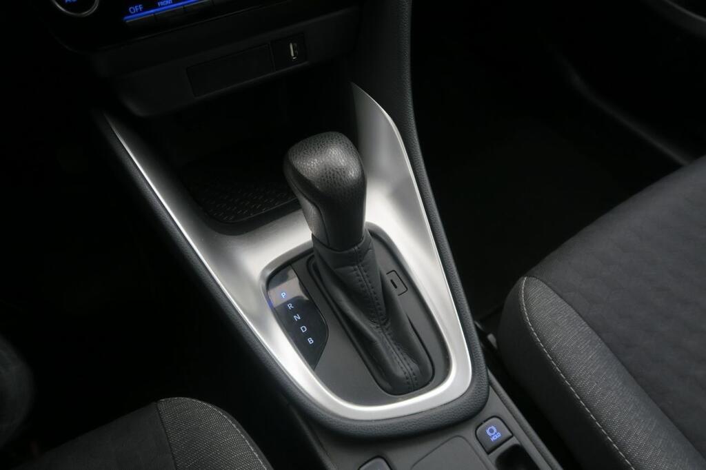 Toyota Yaris ACTIVE 1.5 VVT-I HYBRID TECH 116 CV 5P 12