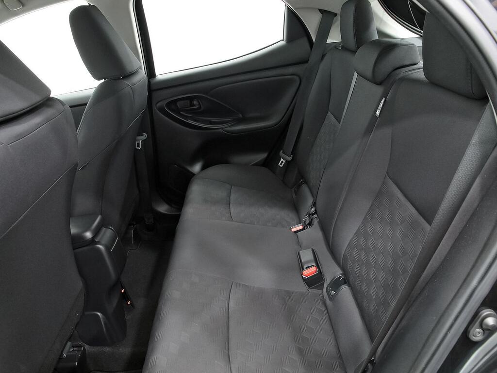 Toyota Yaris ACTIVE PLUS 1.5 VVT-I HEV 116 CV 5P 16