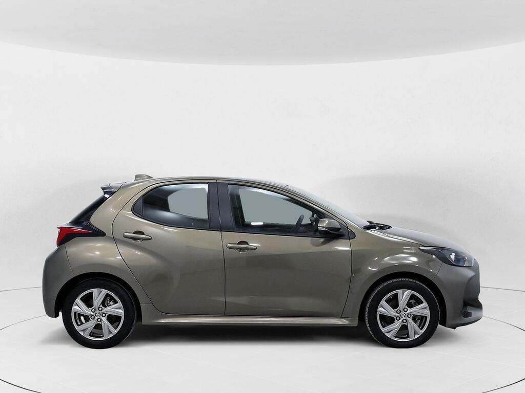 Toyota Yaris ACTIVE PLUS 1.5 VVT-I HEV 116 CV 5P 5