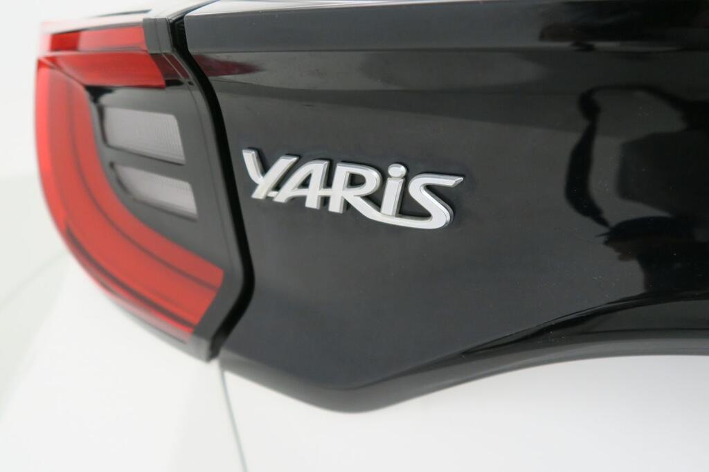 Toyota Yaris ACTIVE TECH 1.5 VVT-I HEV 116 CV 5P 21