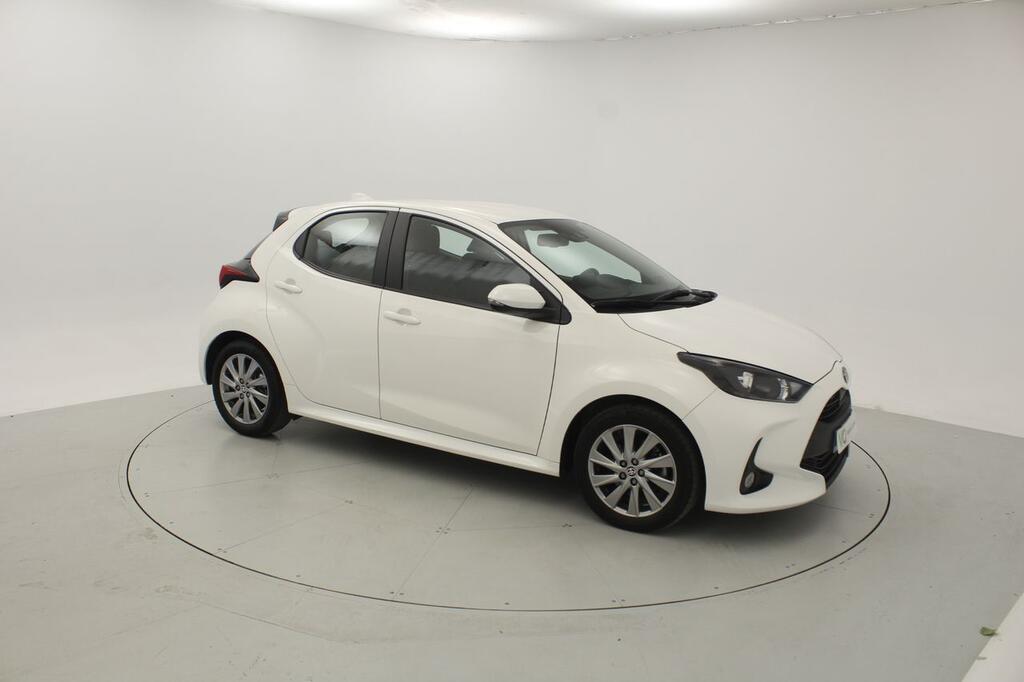 Toyota Yaris ACTIVE TECH 1.5 VVT-I HEV 116 CV 5P 6