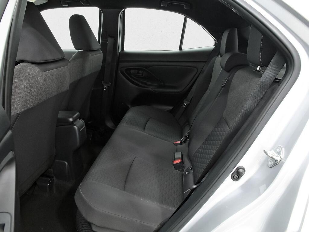 Toyota Yaris Cross ACTIVE PLUS 1.5 VVT-I HYBRID 116 CV 5P 15