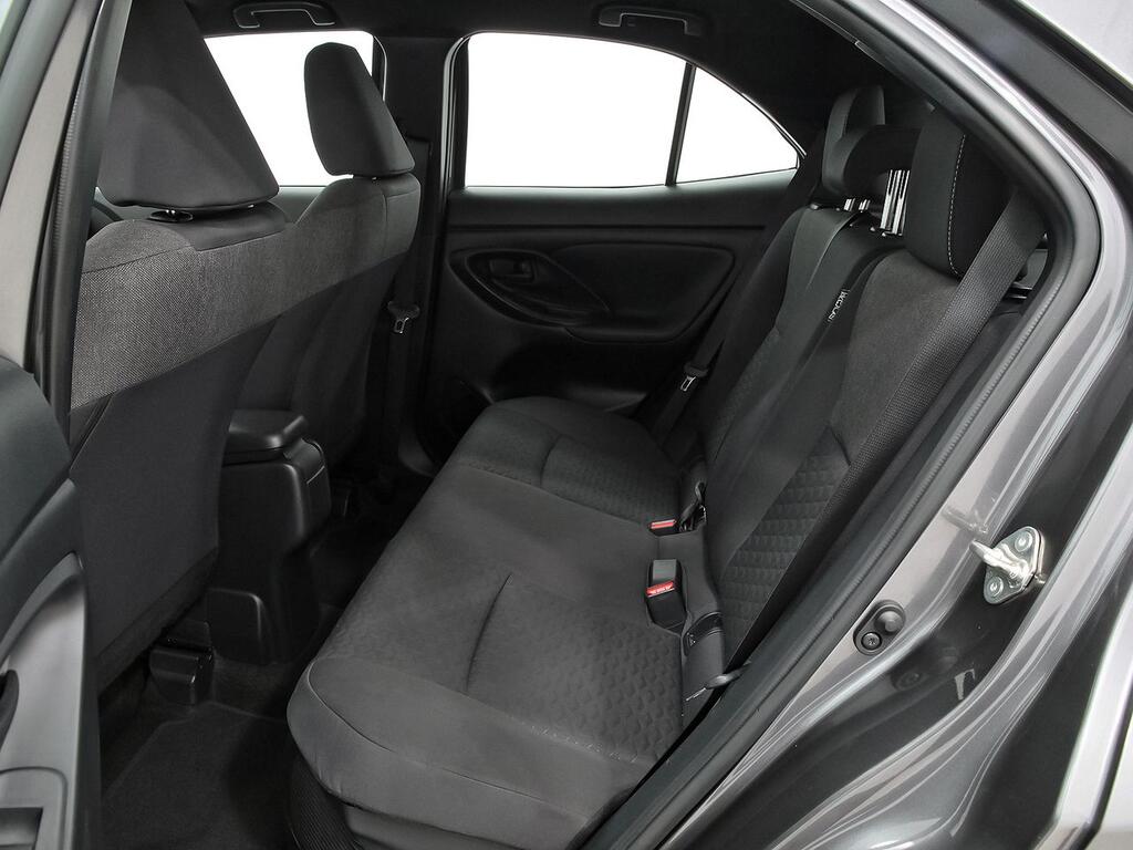 Toyota Yaris Cross ACTIVE PLUS 1.5 VVT-I HYBRID 116 CV 5P 19