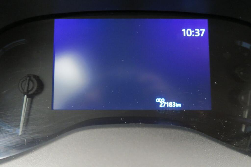 Toyota Yaris Cross ACTIVE TECH PACK CONFOR 1.5 VVT-I HYBRID 116 CV 5P 8