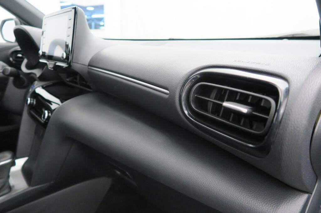 Toyota Yaris Cross ACTIVE TECH PACK CONFOR 1.5 VVT-I HYBRID 116 CV 5P 14