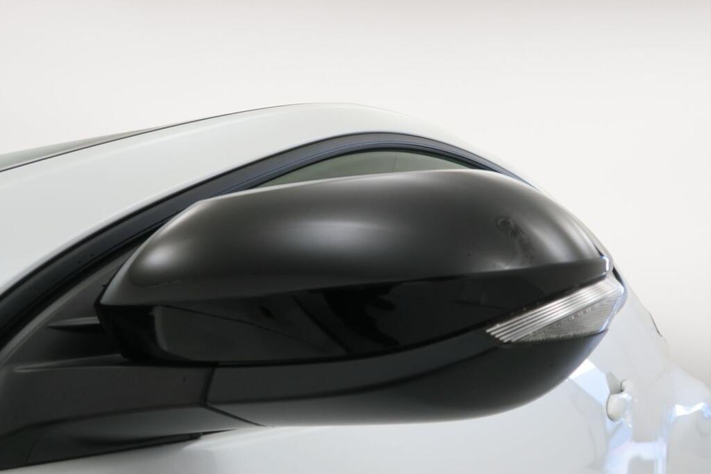 Toyota Yaris GR CIRCUIT PACK WRC TRIPLE EDITION 1.6T 261 CV 3P 26