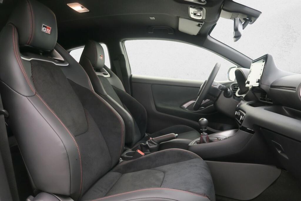 Toyota Yaris GR CIRCUIT PACK WRC TRIPLE EDITION 1.6T 261 CV 3P 20