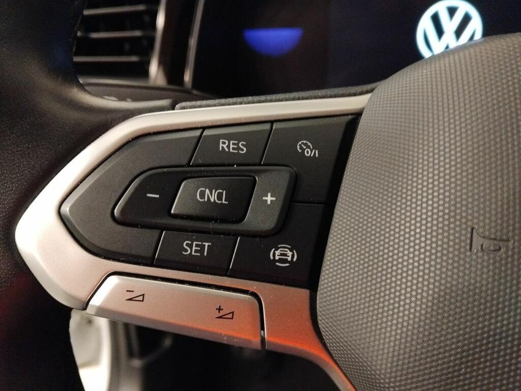 Volkswagen Polo LIFE 1.0 TSI 95 CV 5P 9