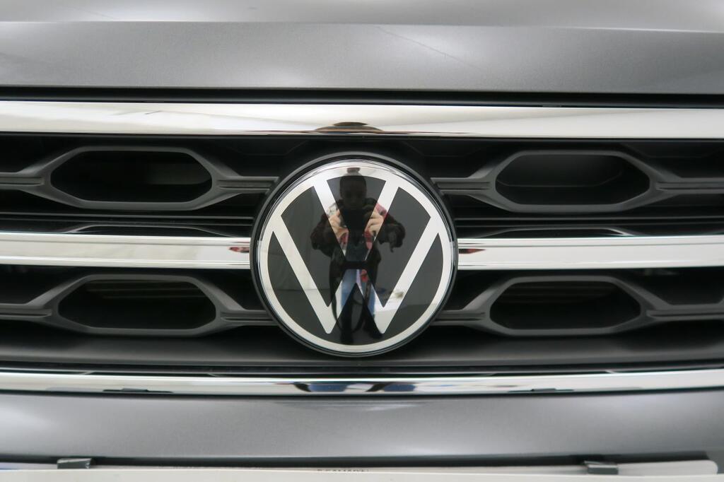 Volkswagen T-Roc R-LINE 1.5 TSI 150 CV DSG 5P 21