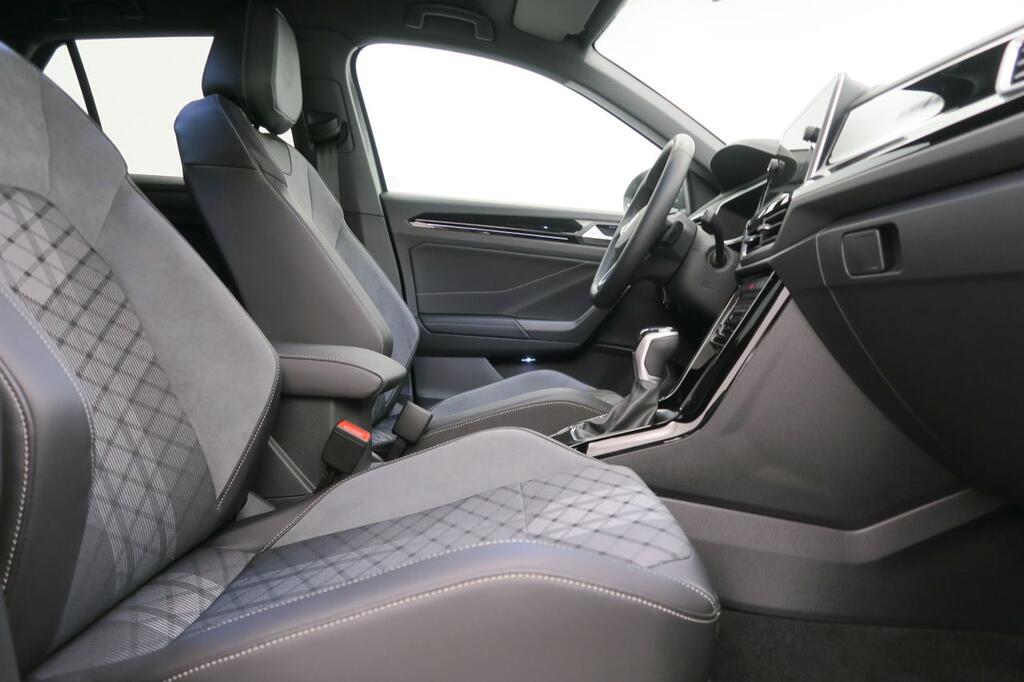Volkswagen T-Roc R-LINE 1.5 TSI 150 CV DSG 5P 16