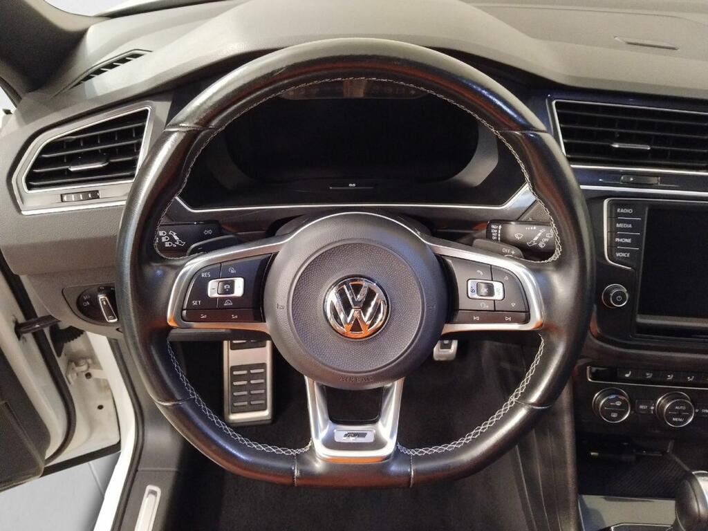 Volkswagen Tiguan SPORT R-LINE 2.0 TSI 180 CV DSG 4WD BMT 5P 7