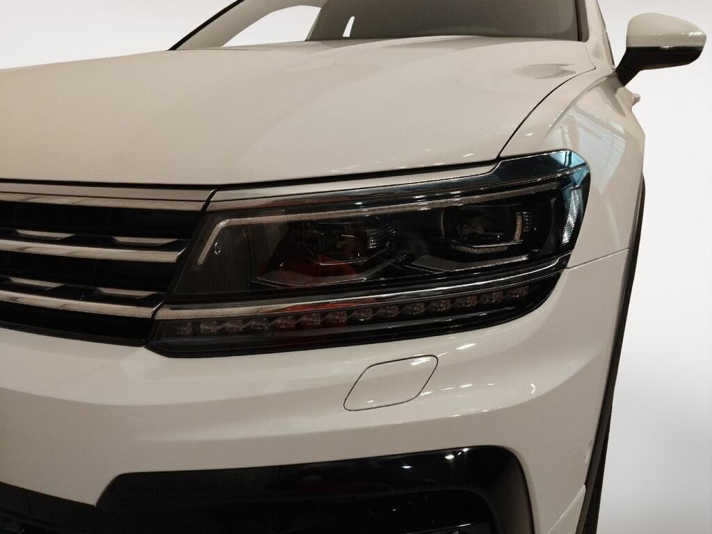 Volkswagen Tiguan SPORT R-LINE 2.0 TSI 180 CV DSG 4WD BMT 5P 17