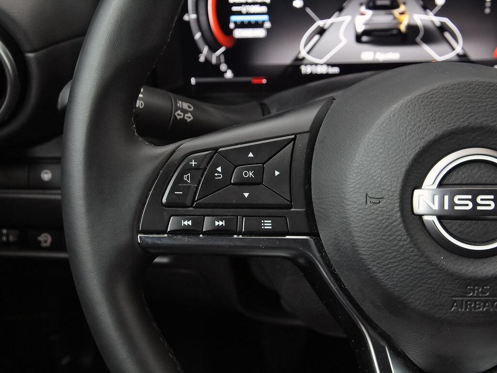 Nissan Juke DIG-T 84 kW (114 CV) 6M/T Tekna 17