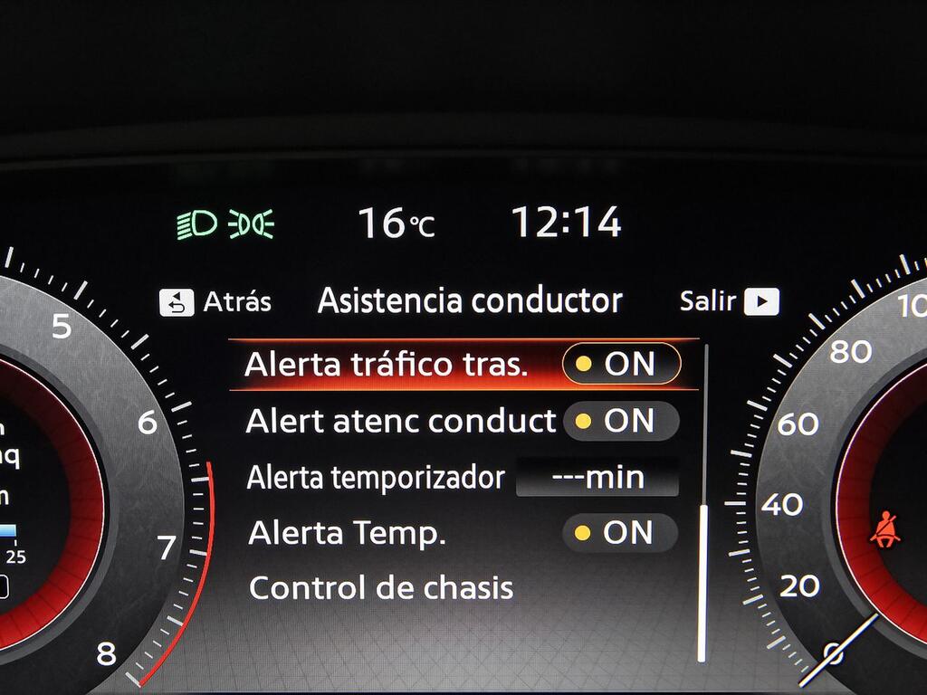 Nissan Juke DIG-T 84 kW (114 CV) 6M/T Tekna 29