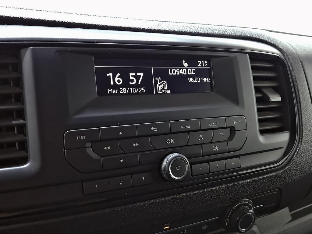 Peugeot Expert 1.5 BLUEHDI 100 S&S STANDARD PRO 4P 20