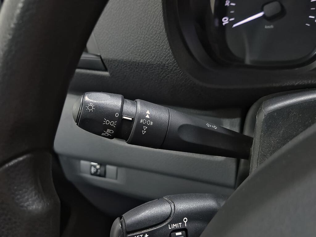 Peugeot Expert 1.5 BLUEHDI 100 S&S STANDARD PRO 4P 15