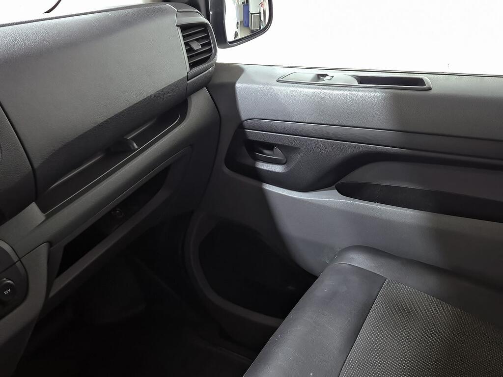 Peugeot Expert 1.5 BLUEHDI 100 S&S STANDARD PRO 4P 23