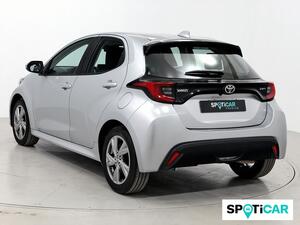Toyota Yaris 1.5 120H Active Plus