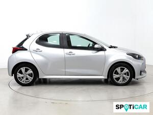 Toyota Yaris 1.5 120H Active Plus