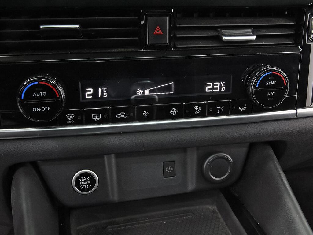 Nissan Qashqai DIG-T 103kW mHEV 4x2 Premiere Edition 27