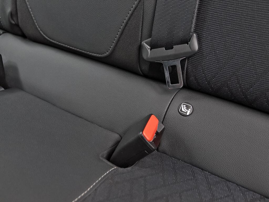 Opel Corsa 1.2T XHL 74kW (100CV) Elegance 23