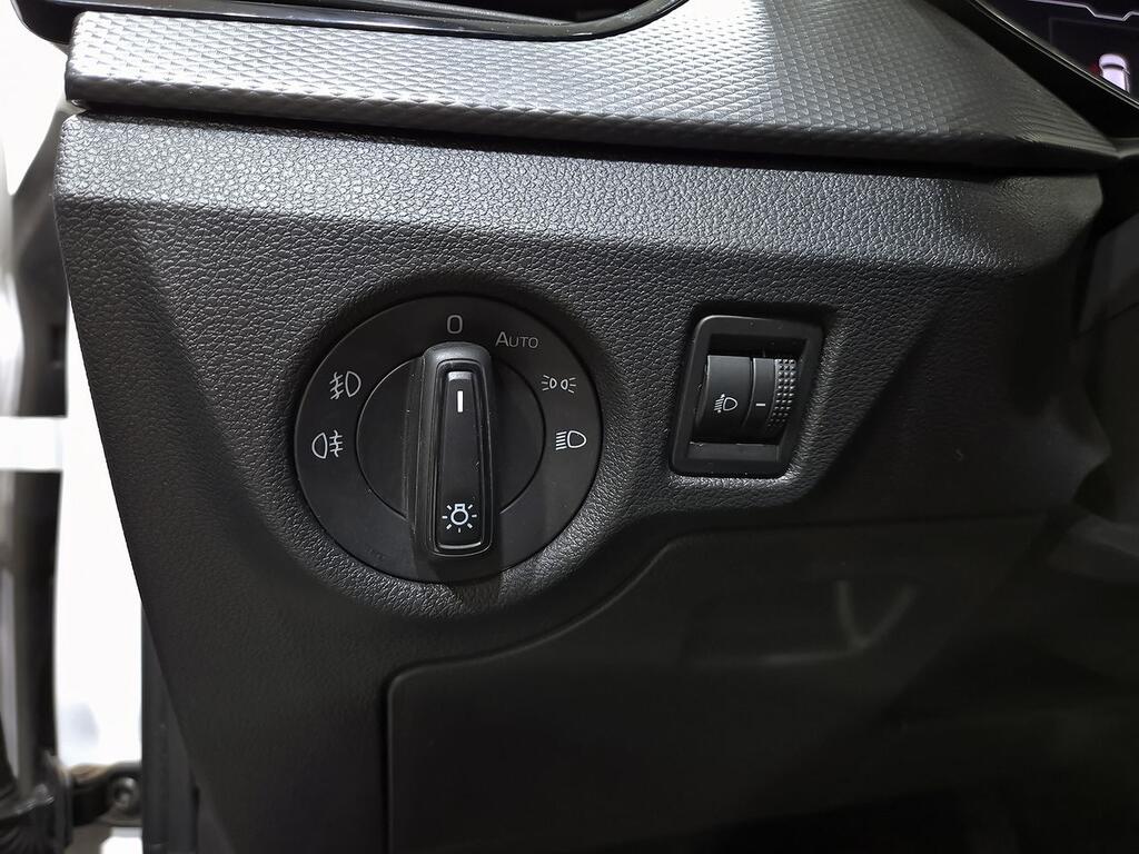 Skoda Scala 1.0 TSI 81KW (110 CV) Ambition 12