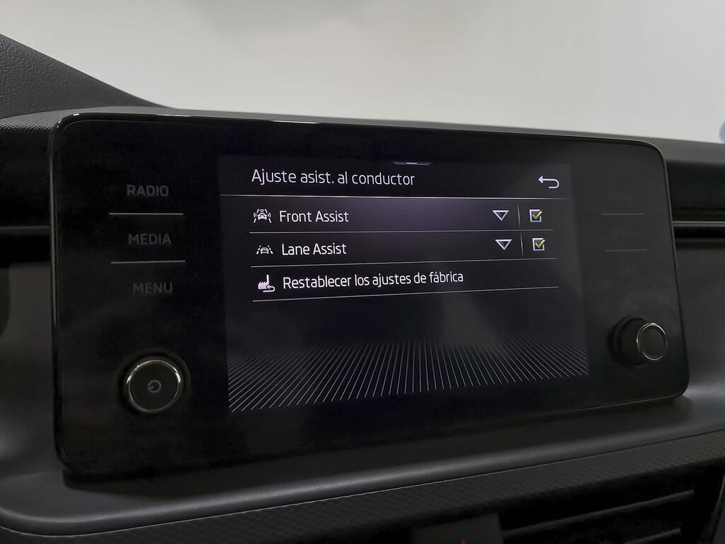 Skoda Scala 1.0 TSI 81KW (110 CV) Ambition 23