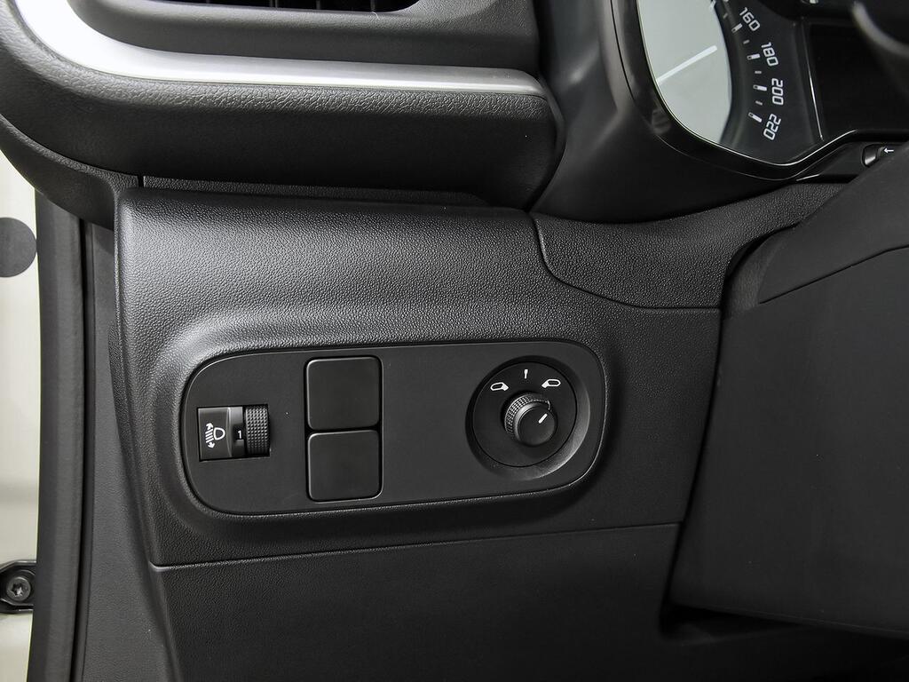 Citroën C3 PureTech 60KW (83CV) Plus 13