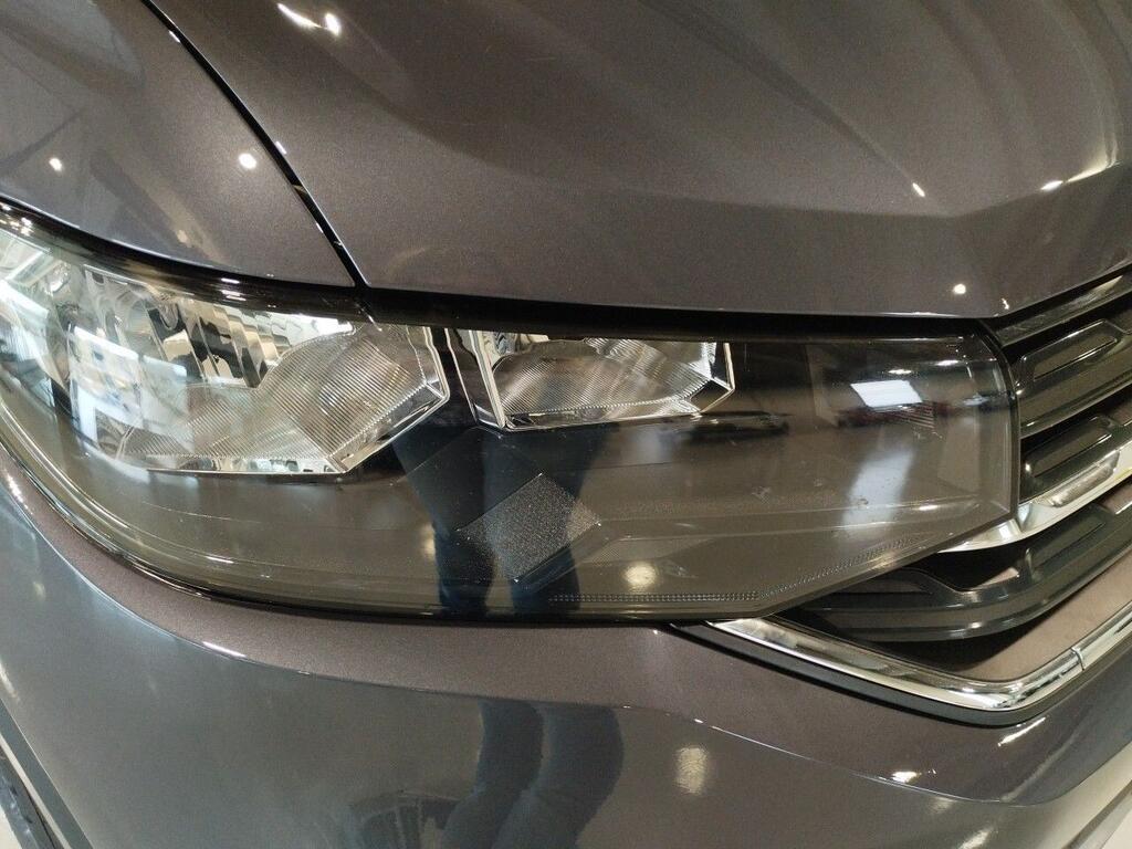 Volkswagen T-Cross Advance 1.0 TSI 81kW (110CV) 18