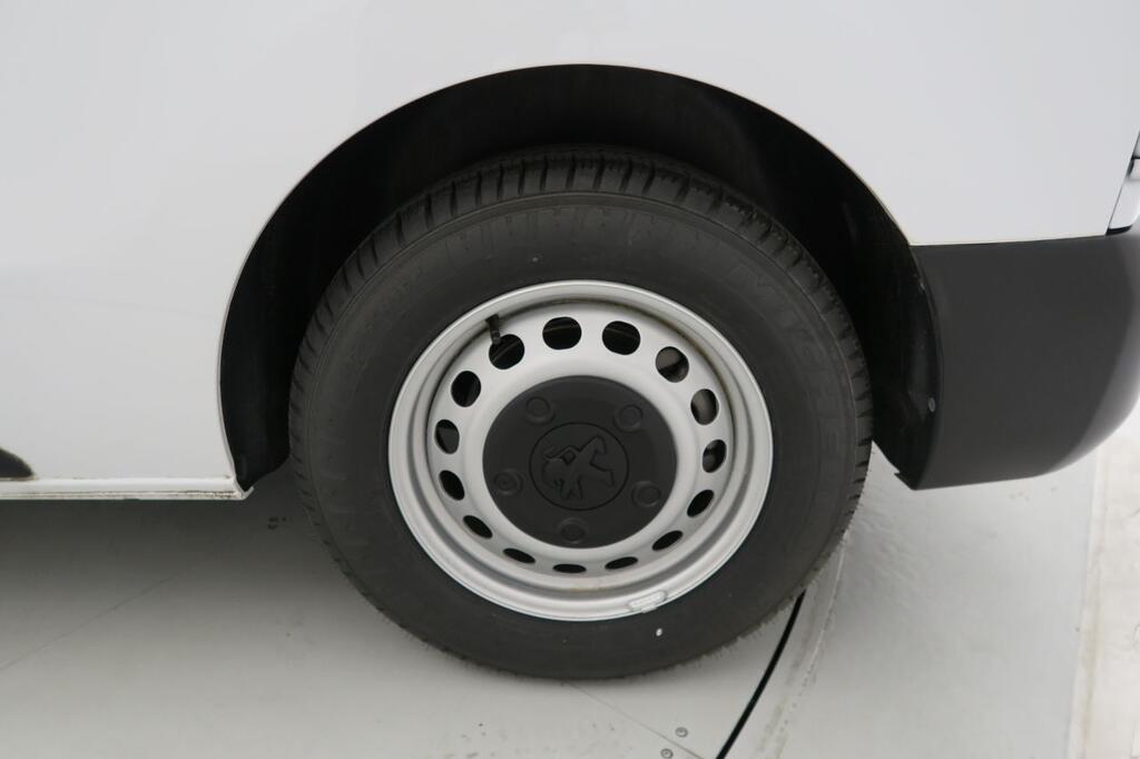 Peugeot Expert DOBLE CABINA REPLEGABLE 1.5 BLUEHDI 120CV S&S 6V. 4P 23