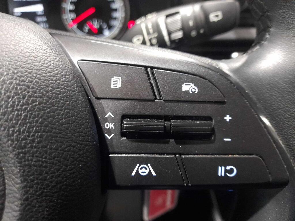 Hyundai Bayon 1.2 MPI Essence 22