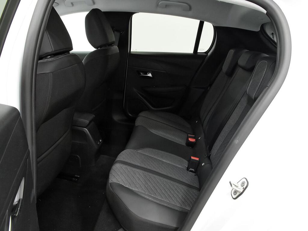 Peugeot 208 Allure HYBRID 100 eDCS6 9