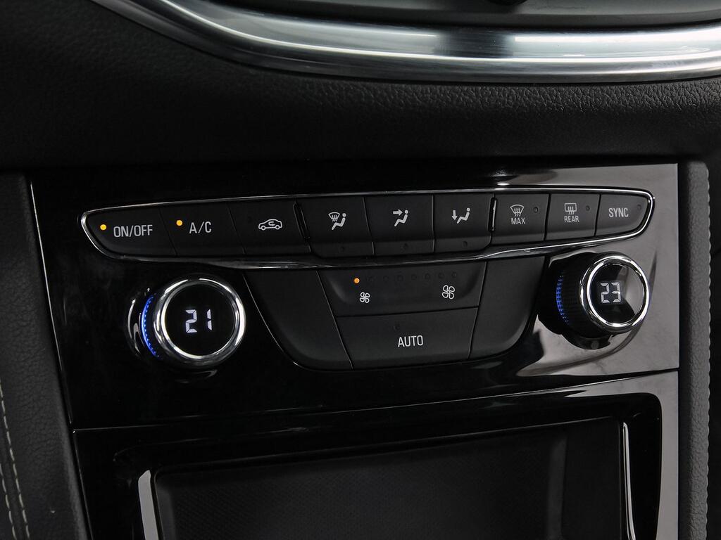 Opel Astra 1.2T SHR 107kW (145CV) Ultimate 29