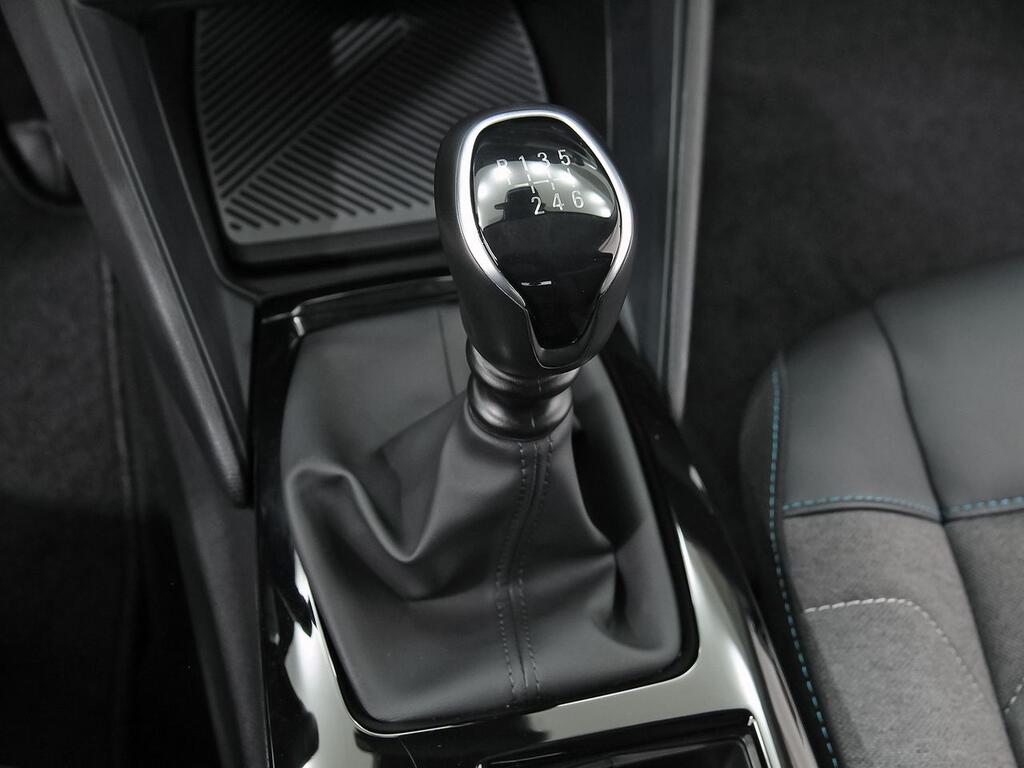 Citroën C4 PureTech 130 S&S 6v Plus 24