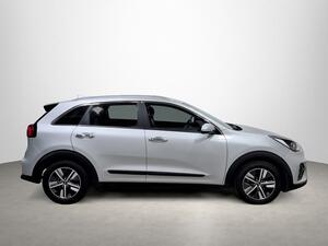 Kia Niro 1.6 GDi HEV 104kW (141CV) Drive