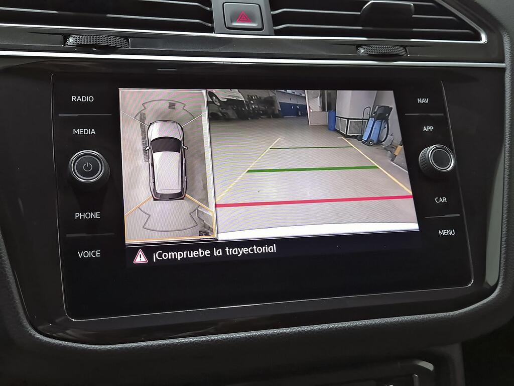 Volkswagen Tiguan Sport 2.0 TDI 140kW (190CV) 4Motion DSG 26