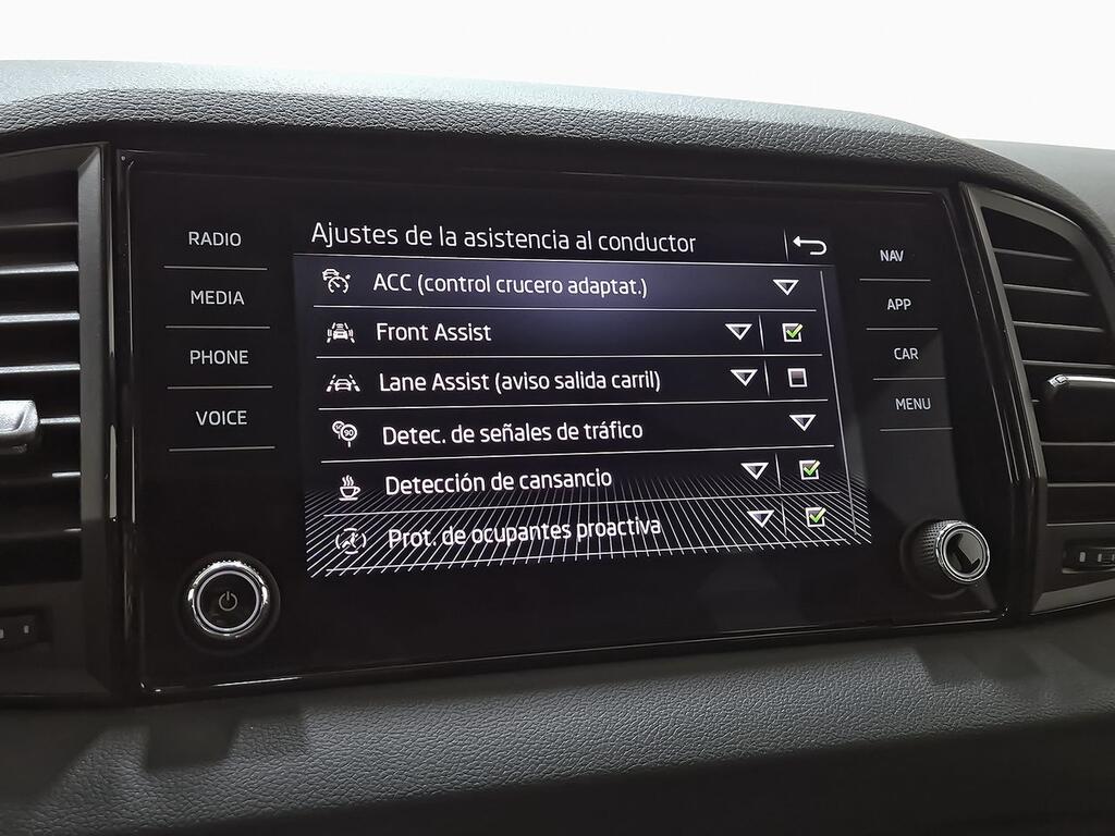 Skoda Karoq 1.5 TSI 110kW (150CV) DSG ACT Sportline 23