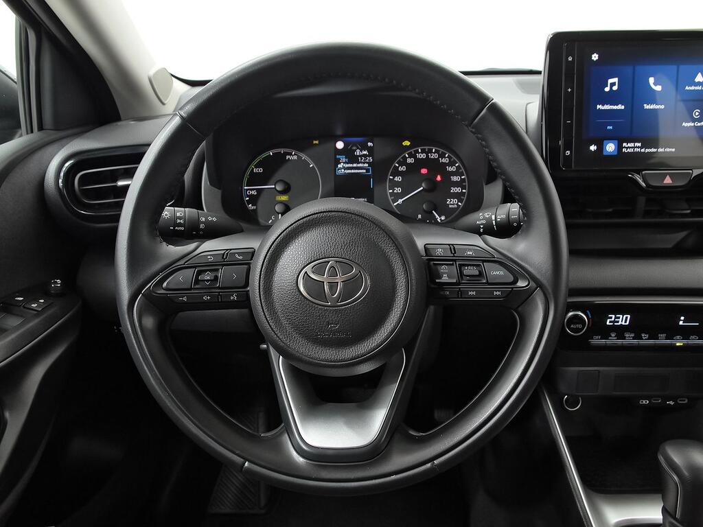 Toyota Yaris 1.5 120H Active Plus 19