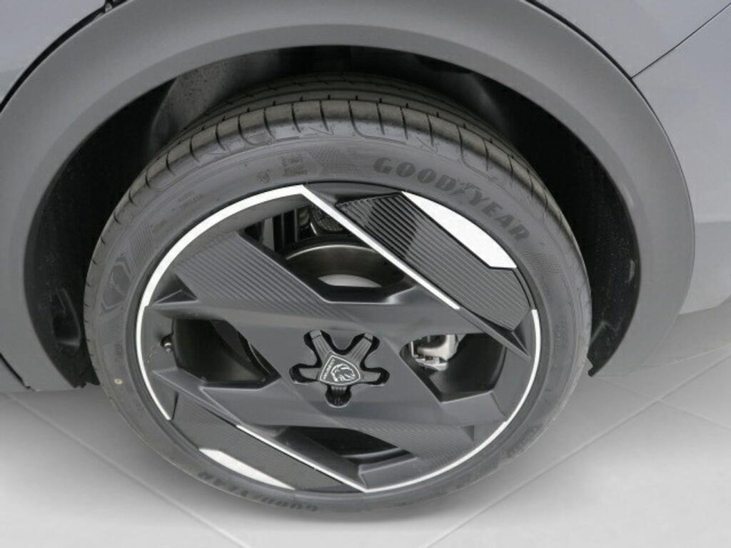 Peugeot 408 GT 1.6 HYBRID AUTO 224 CV 5P 24
