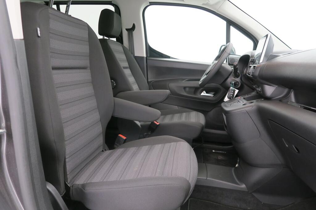 Opel Combo BEV 50kWh Elegance Plus XL 13