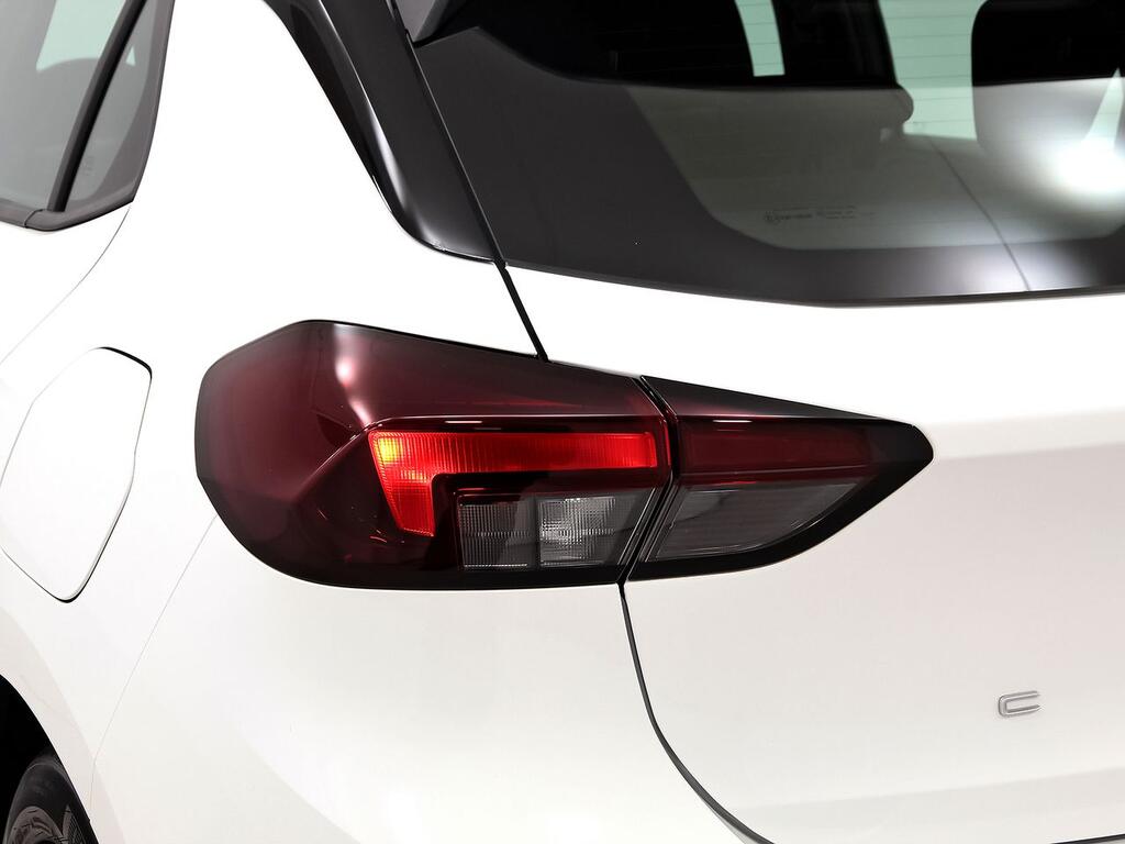 Opel Corsa 1.2T XHL 74kW (100CV) Edition 32