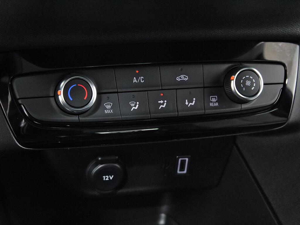 Opel Corsa 1.2T XHL 74kW (100CV) Edition 28